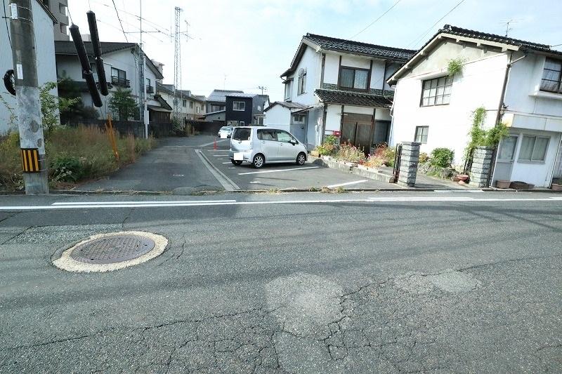 南町453駐車場の外観・駐車場イメージ3枚目