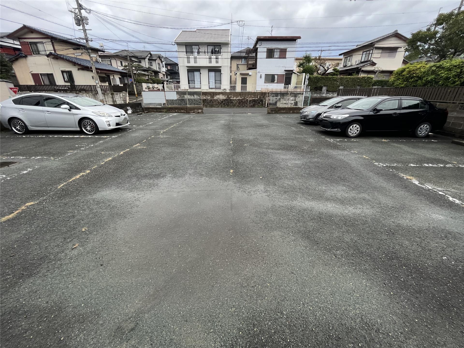 矢野駐車場の外観・駐車場イメージ3枚目