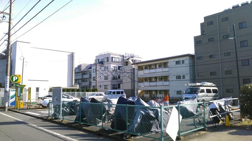 井草５丁目の外観・駐車場イメージ1枚目