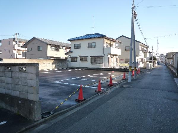 YT駐車場の外観・駐車場イメージ2枚目