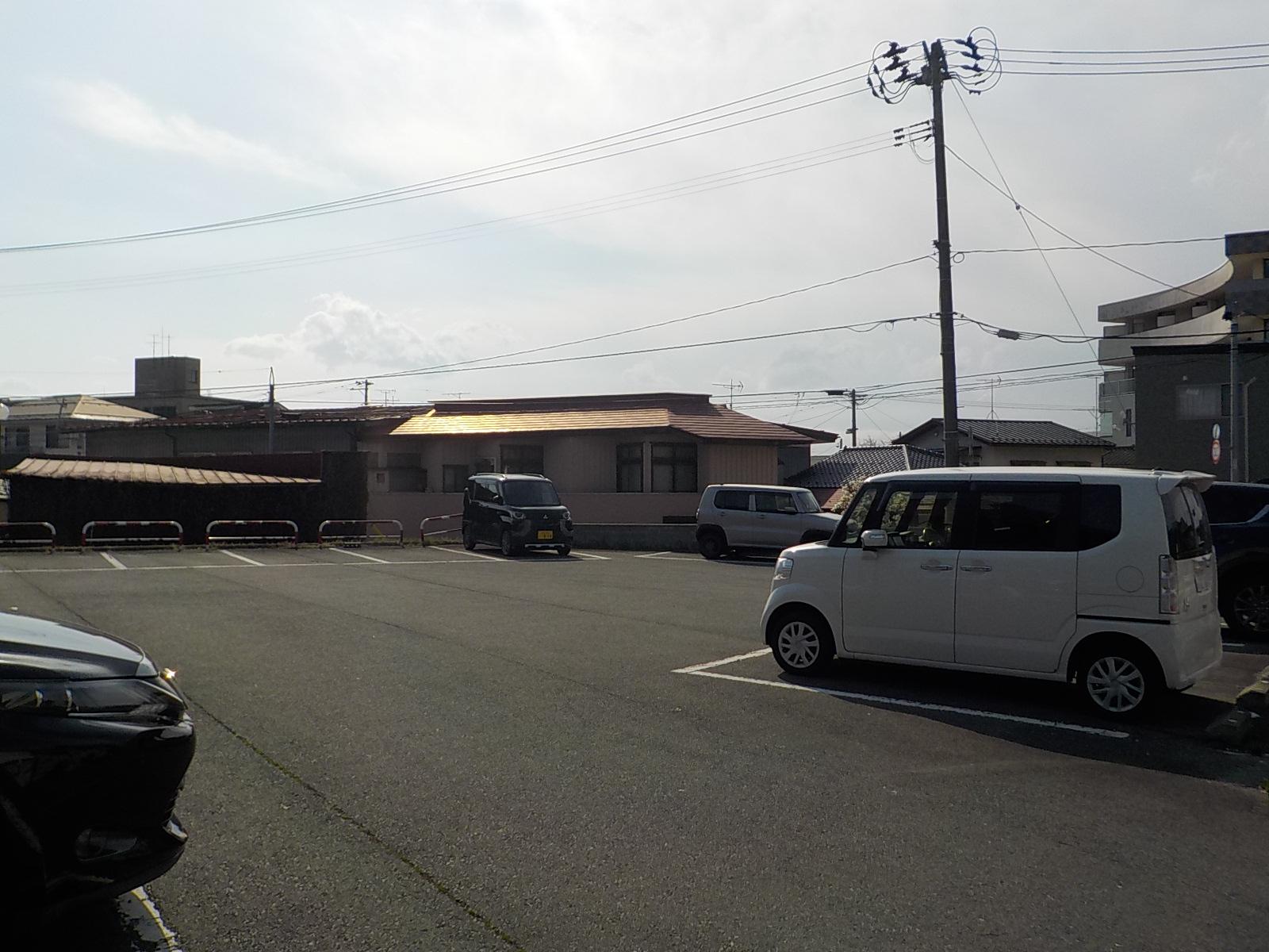 緑町四丁目パーキングの外観・駐車場イメージ3枚目
