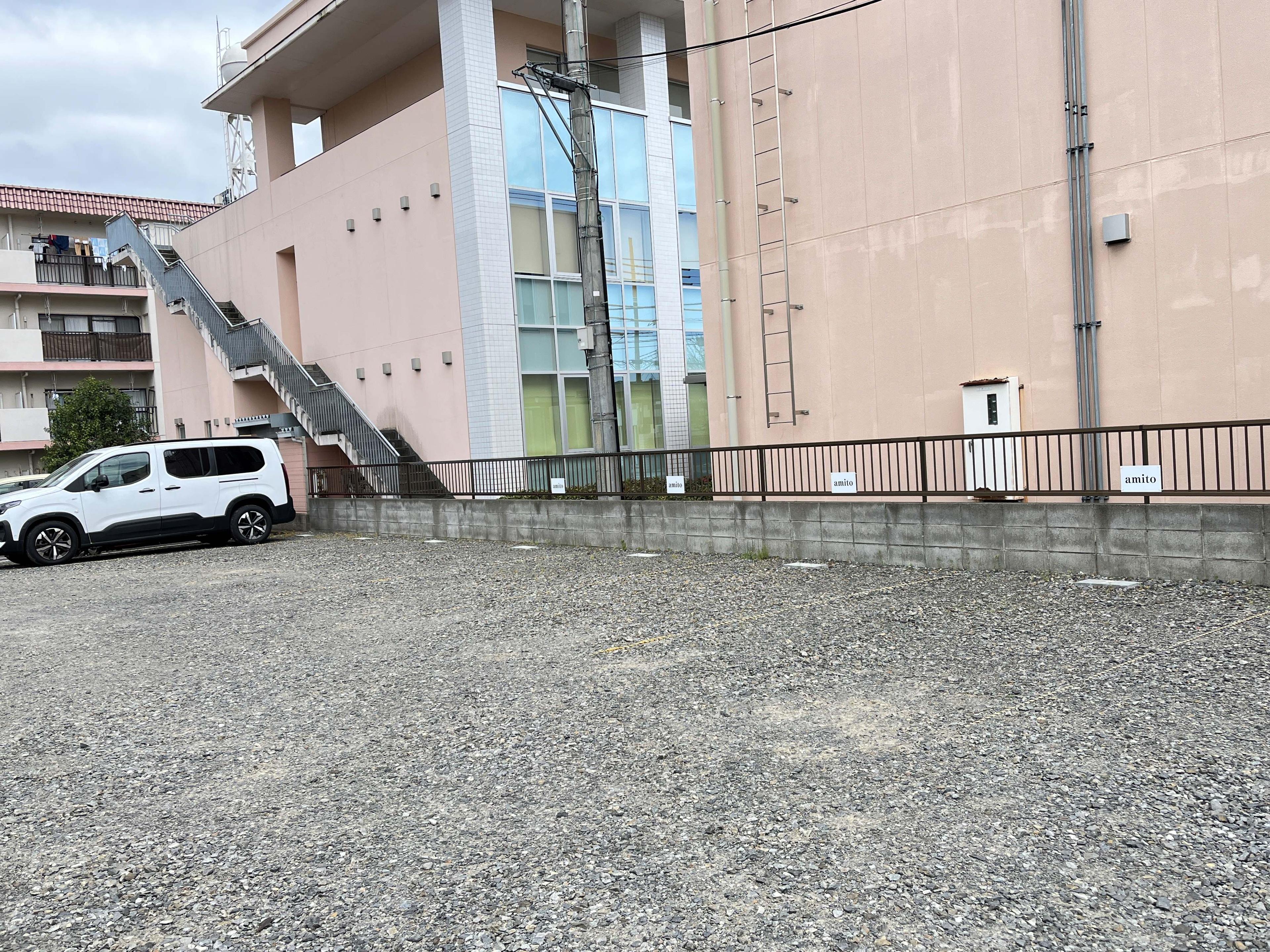 Ｐ－ＭＡＮ(ピーマン)の外観・駐車場イメージ2枚目