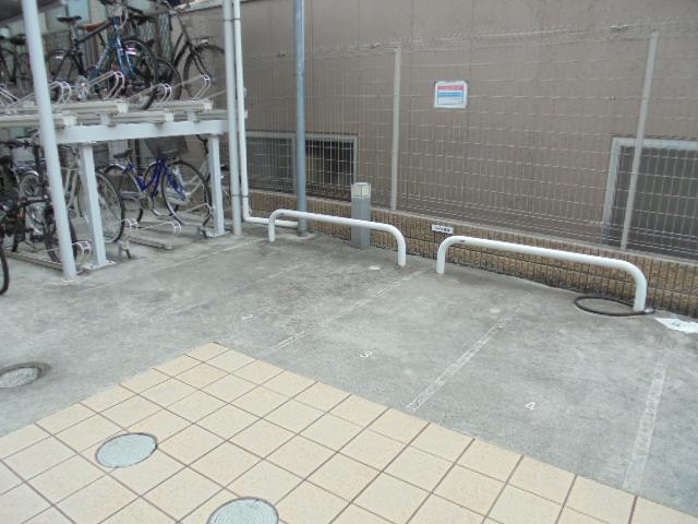 スカイコート板橋区役所前の外観・駐車場イメージ1枚目