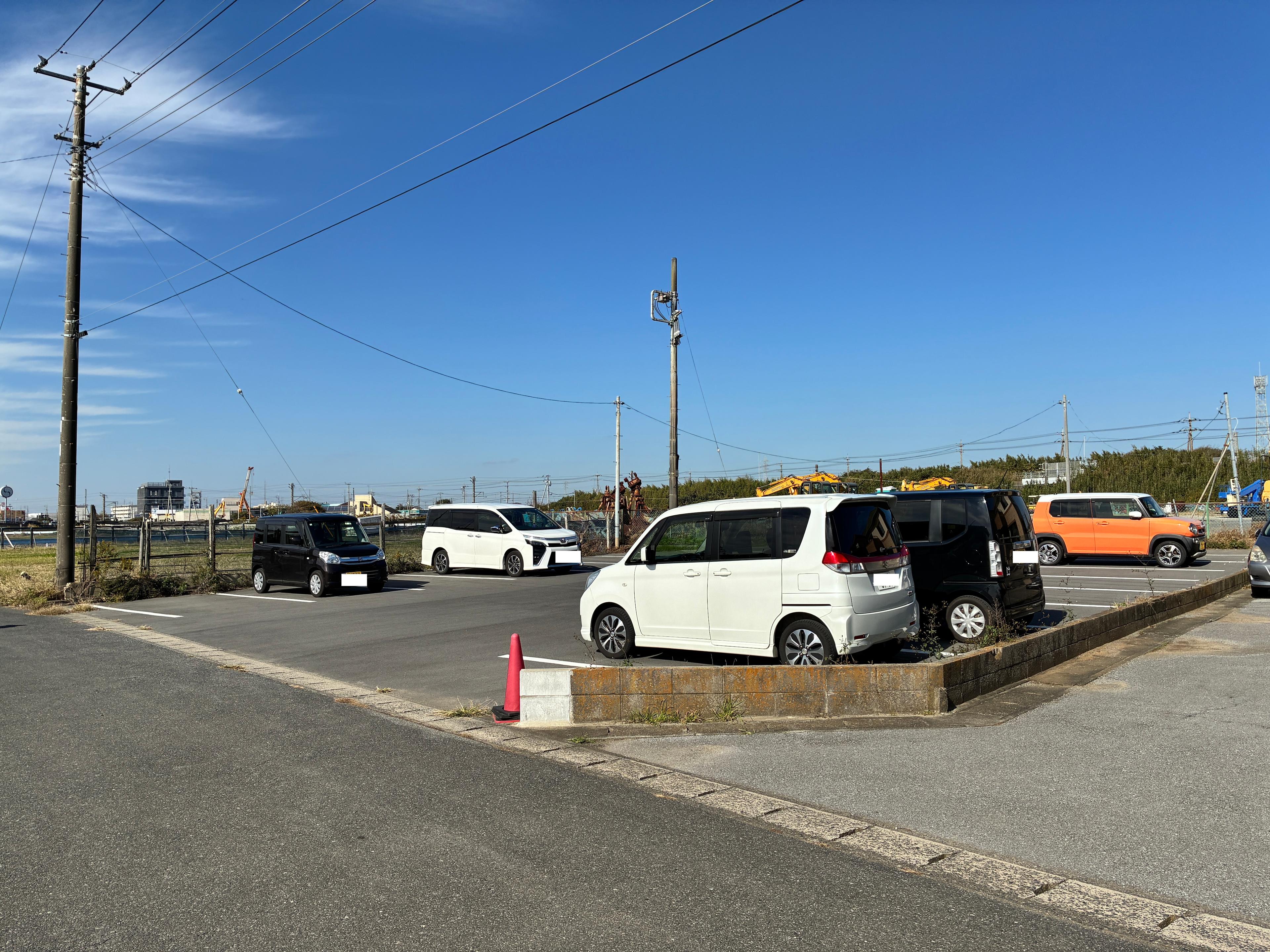 旭市大樹駐車場の外観・駐車場イメージ1枚目