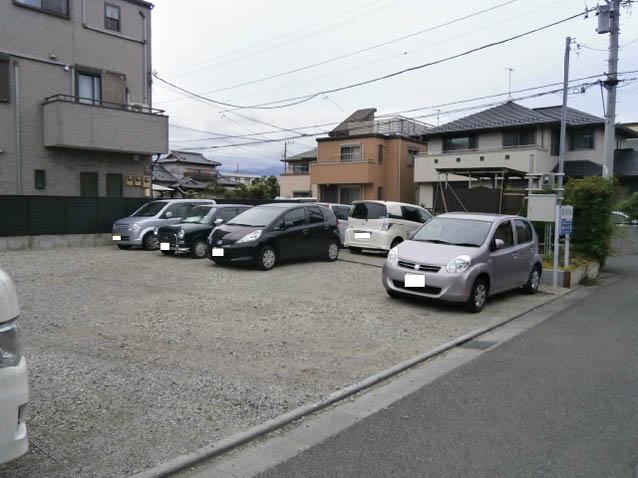 根下駐車場の外観・駐車場イメージ2枚目