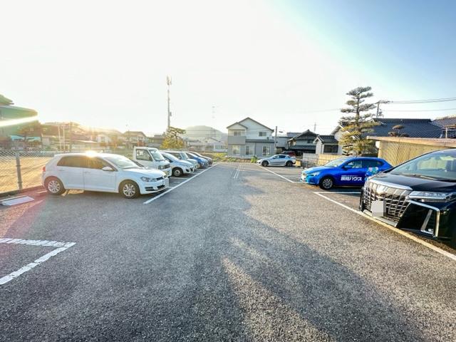 東野２丁目駐車場の外観・駐車場イメージ1枚目