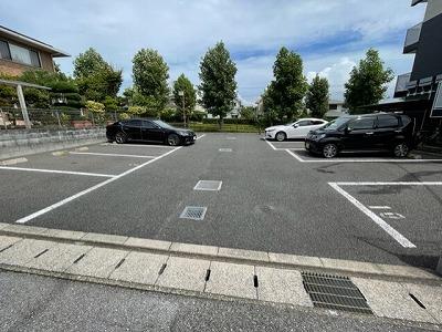 コンフォートフレアⅢ(45917)の外観・駐車場イメージ1枚目