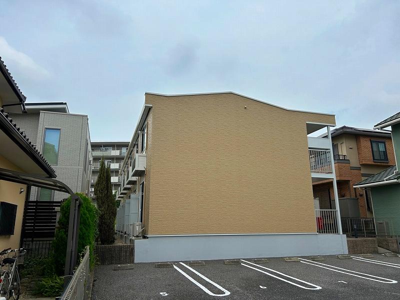サークル(40745)の外観・駐車場イメージ2枚目