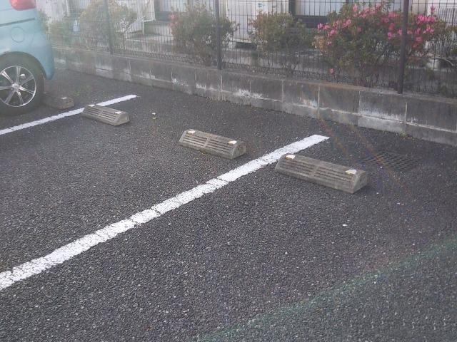 アーク　Ｍ　Ｉ(30050)の外観・駐車場イメージ1枚目