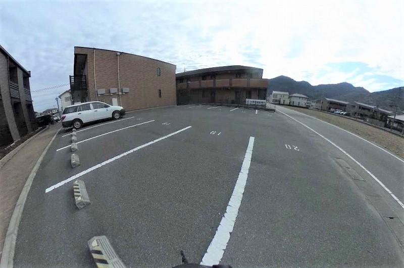 ウイングＢ(53943)の外観・駐車場イメージ1枚目