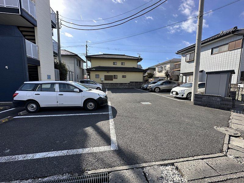 グランエスポワールⅡ(40983)の外観・駐車場イメージ2枚目