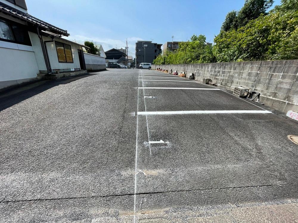 片寄月極駐車場の外観・駐車場イメージ2枚目