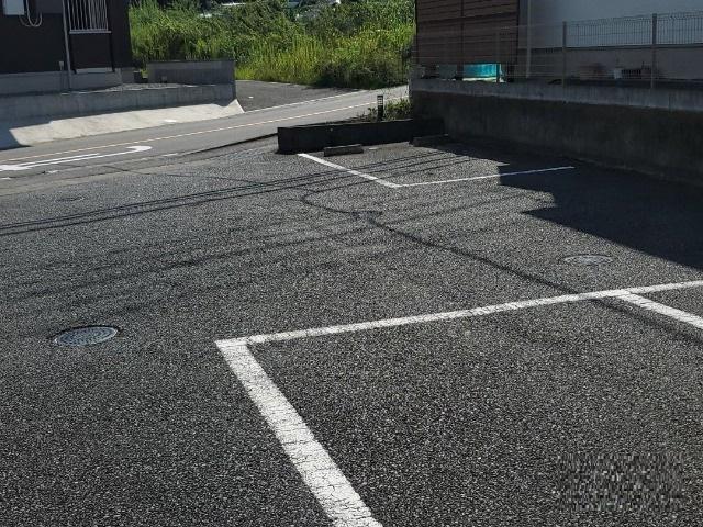 ストリームⅡ(43384)の外観・駐車場イメージ1枚目