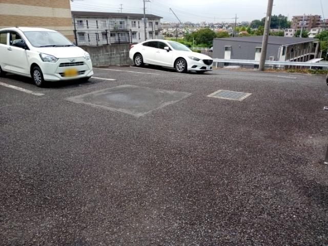 ＰＥＡＲ　ＦＡＲＭ(9359)の外観・駐車場イメージ1枚目