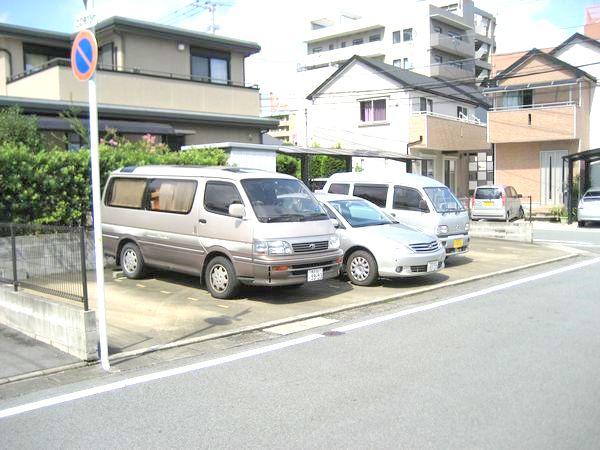 北窪駐車場の外観・駐車場イメージ2枚目