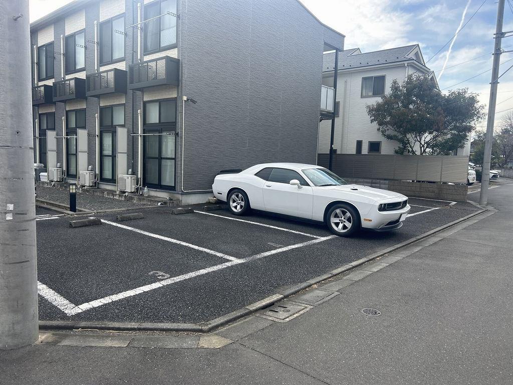 ＯＳＡＷＡ(39835)の外観・駐車場イメージ1枚目