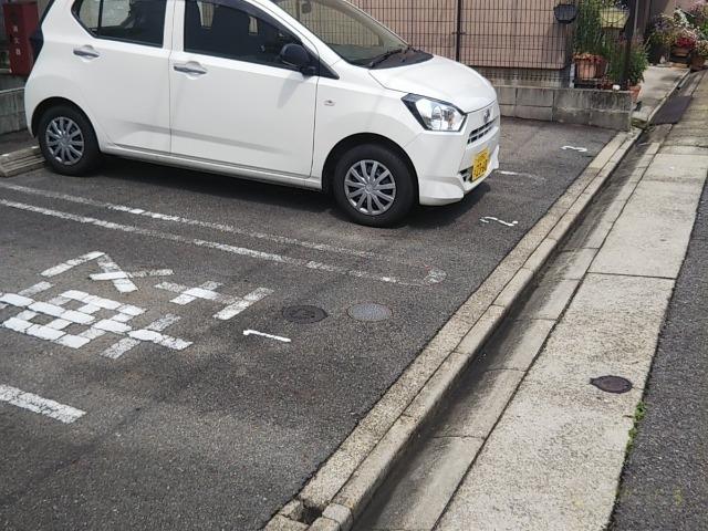 鶴田(30505)の外観・駐車場イメージ1枚目
