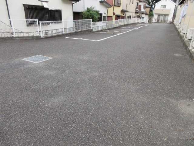ＩＺＭ　Ⅲ(30018)の外観・駐車場イメージ1枚目