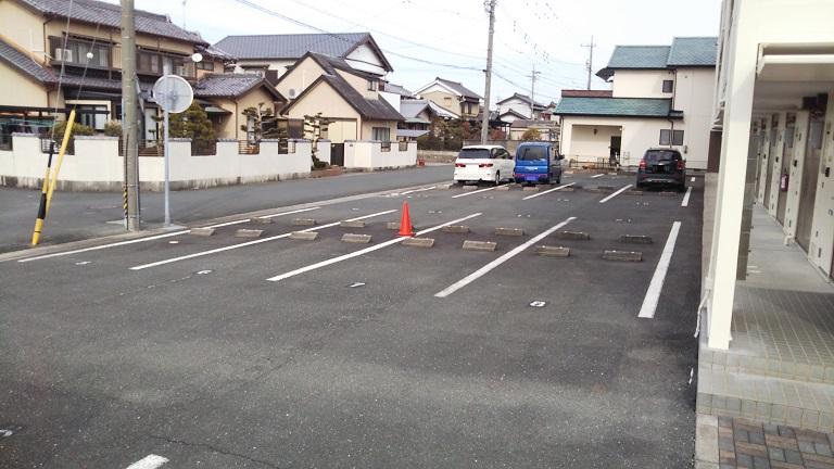 サンフラウア(16087)の外観・駐車場イメージ1枚目