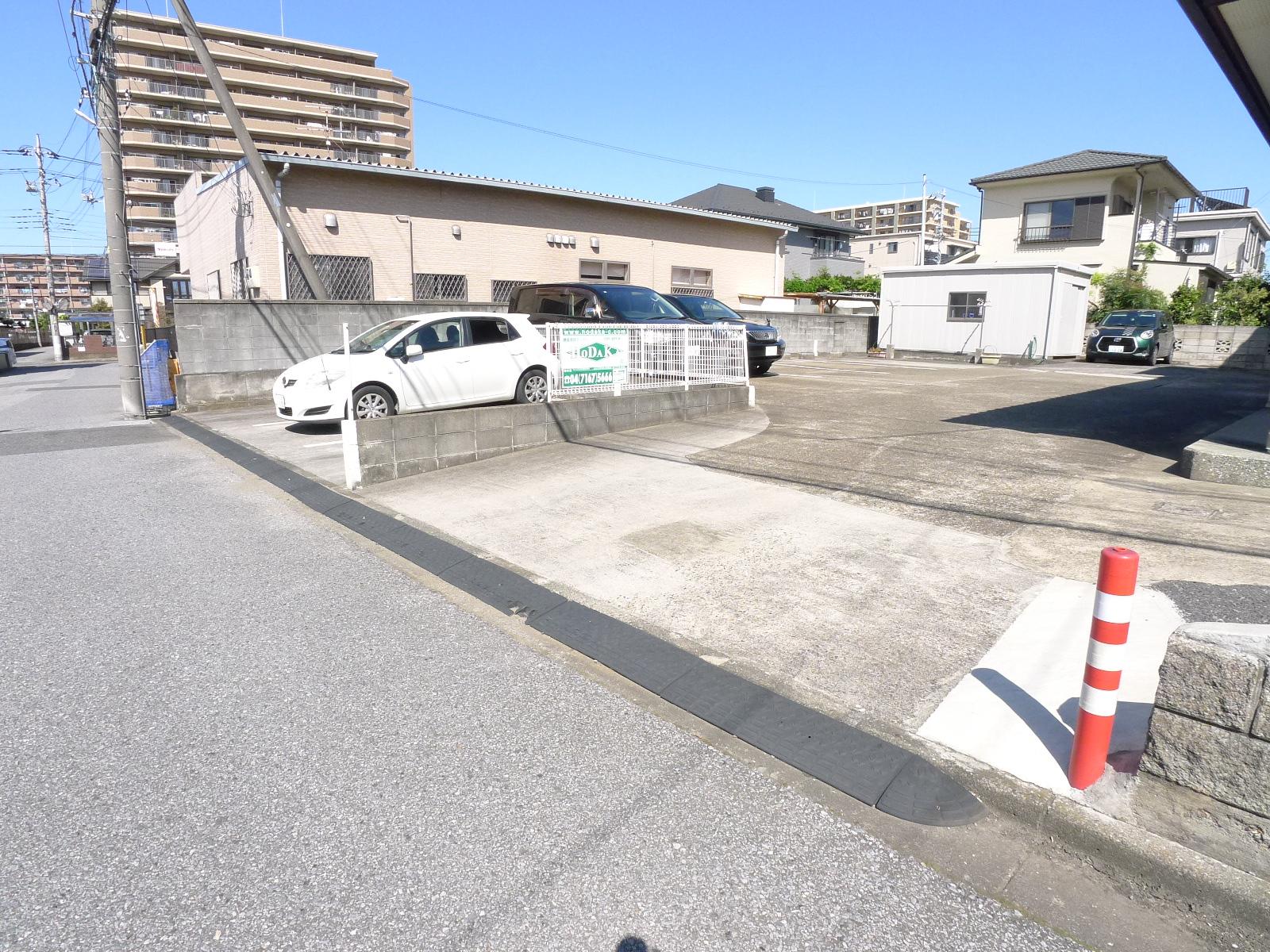 仲原Ａ駐車場の外観・駐車場イメージ1枚目