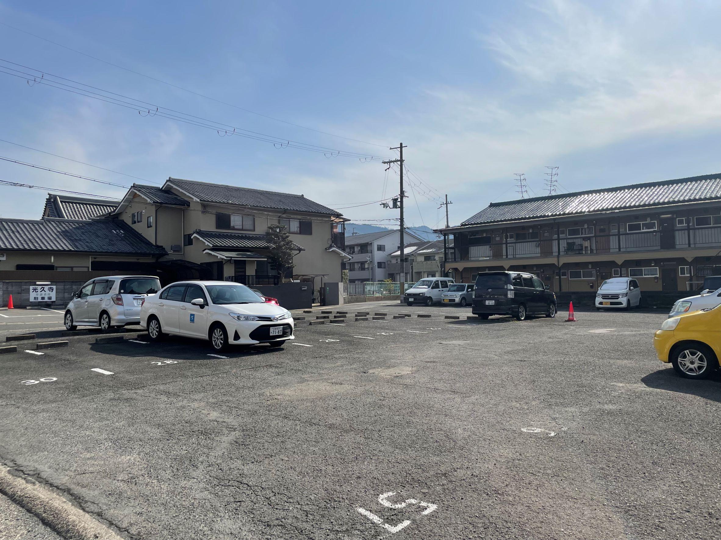 若林町ガレージの外観・駐車場イメージ1枚目