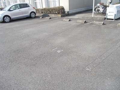 アビタシオン(17766)の外観・駐車場イメージ1枚目