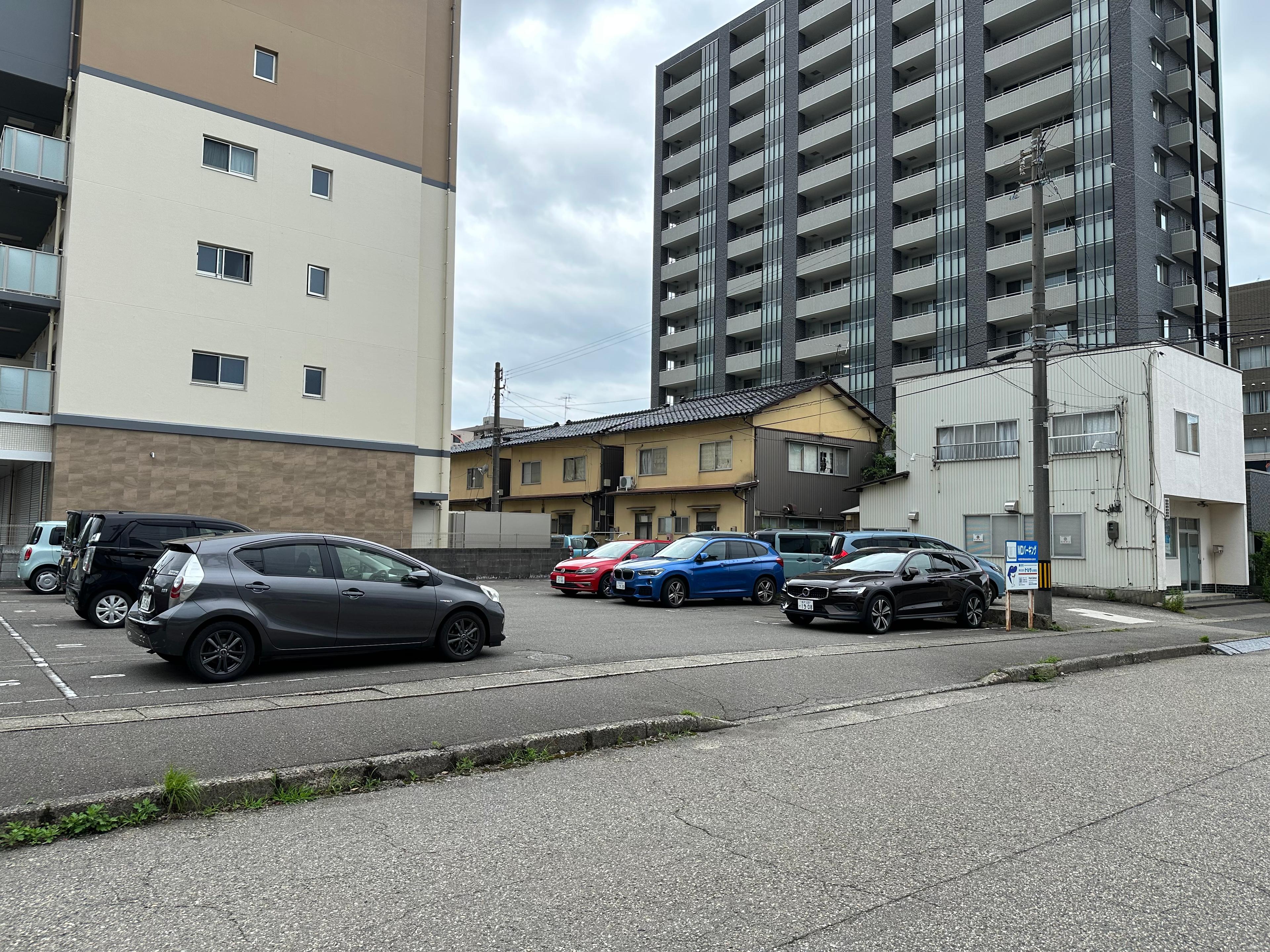 ＭＤパーキングの外観・駐車場イメージ2枚目