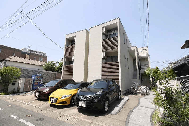 ｽﾛｰﾗｲﾌ箱崎の外観・駐車場イメージ1枚目