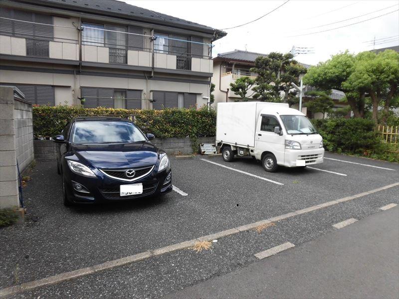 ｻﾝﾊｲﾂｴﾉﾓﾄ駐車場の外観・駐車場イメージ2枚目