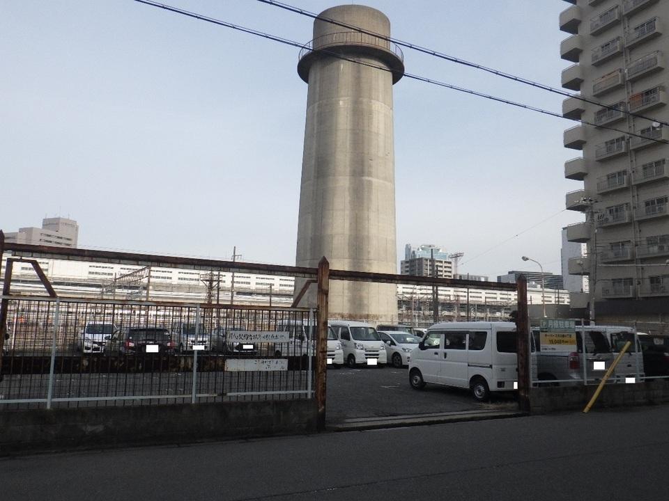 木川東４丁目の外観・駐車場イメージ1枚目
