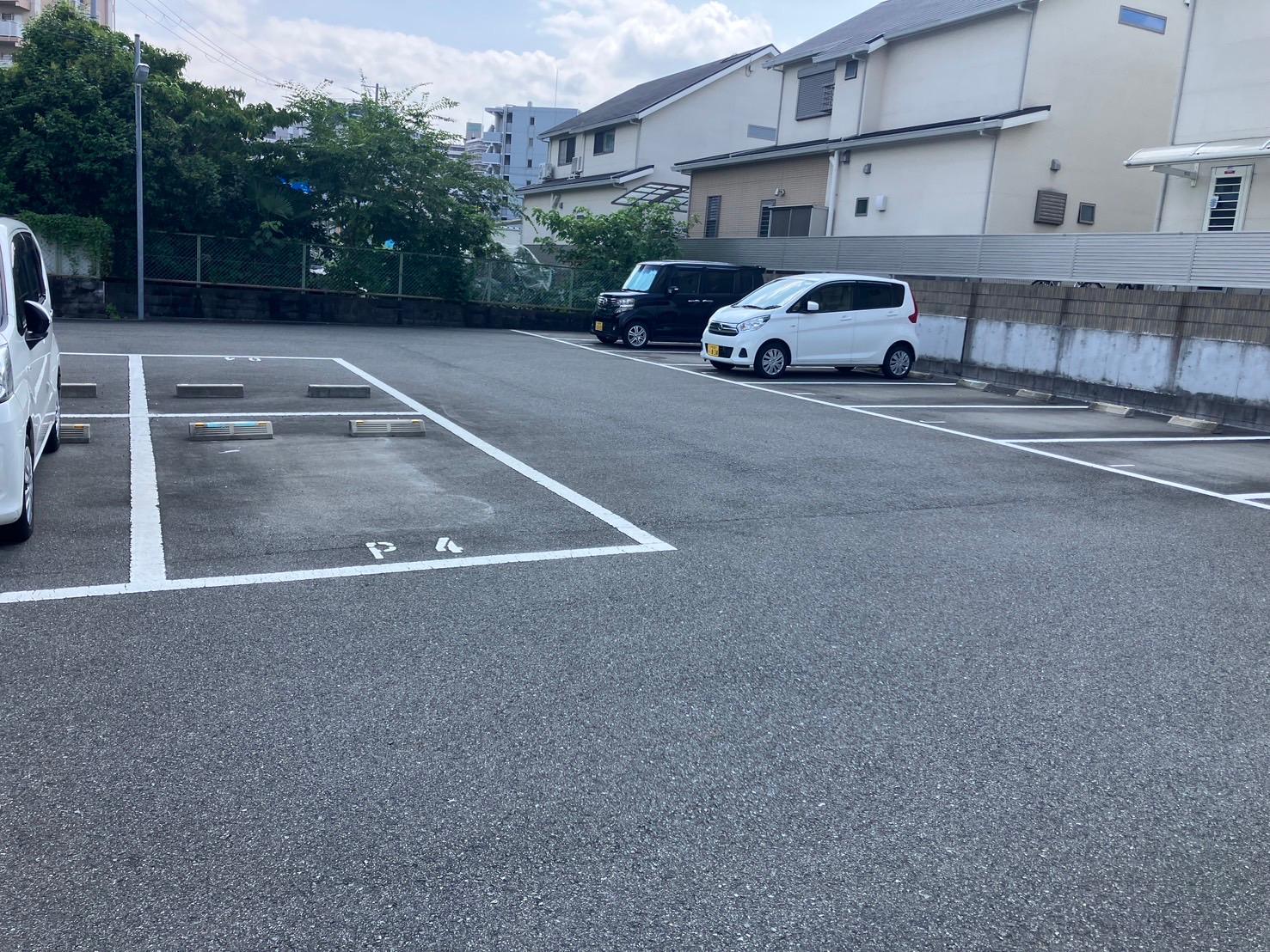 西牧野4丁目駐車場の外観・駐車場イメージ3枚目