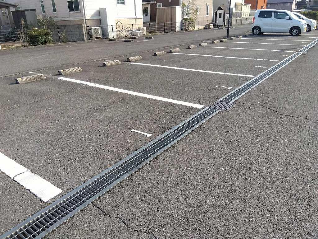 パストラルフォレスト(23891)の外観・駐車場イメージ2枚目