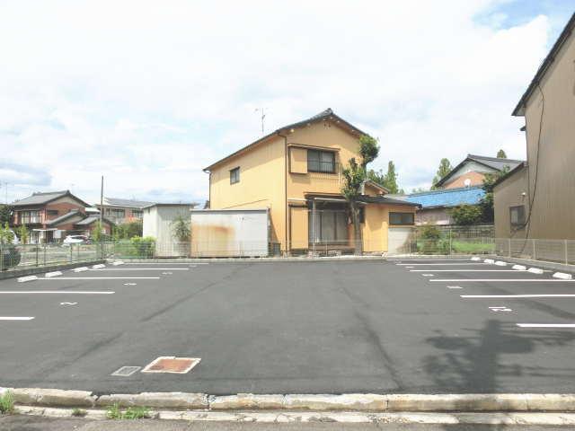 ワイズ・真清田 第13駐車場の外観・駐車場イメージ2枚目