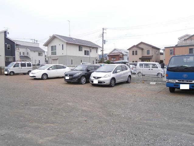 井上御殿月極駐車場の外観・駐車場イメージ3枚目