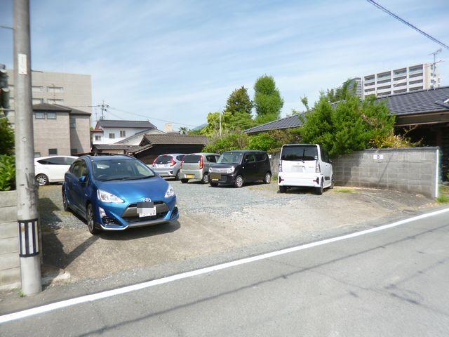 水野駐車場の外観・駐車場イメージ3枚目