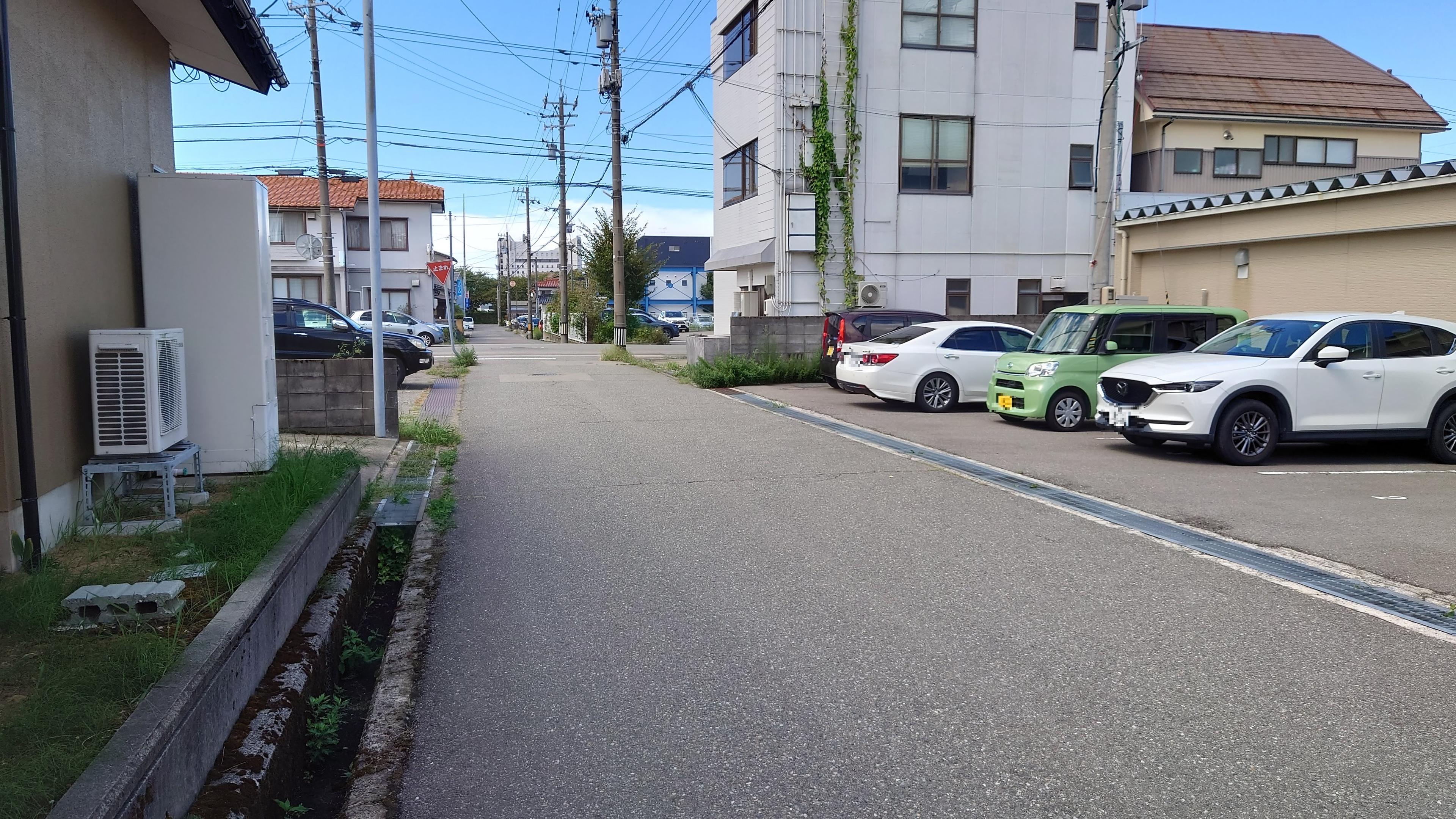 CK高畠パーキングの外観・駐車場イメージ2枚目