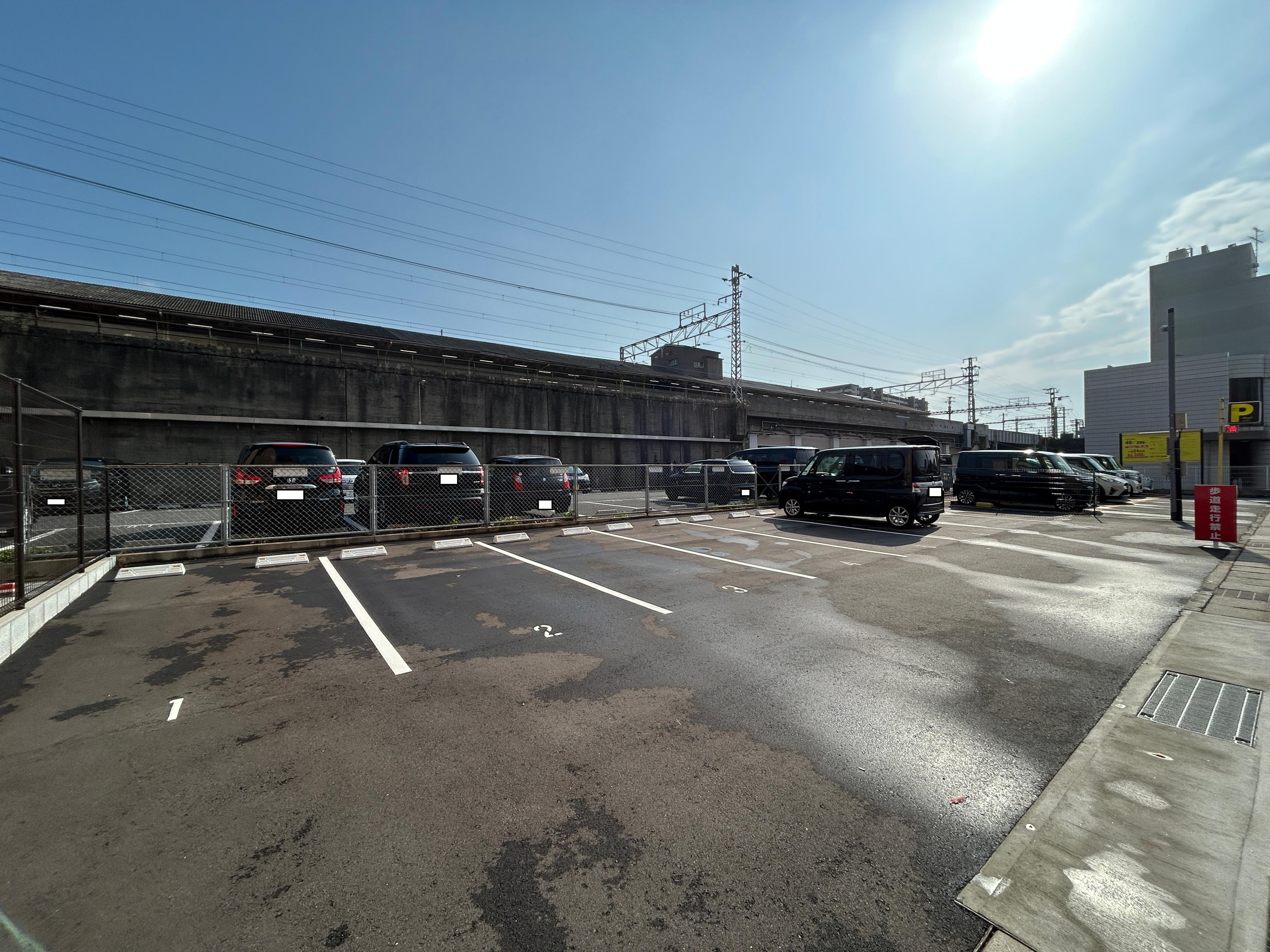 西原ビル駐車場の外観・駐車場イメージ1枚目