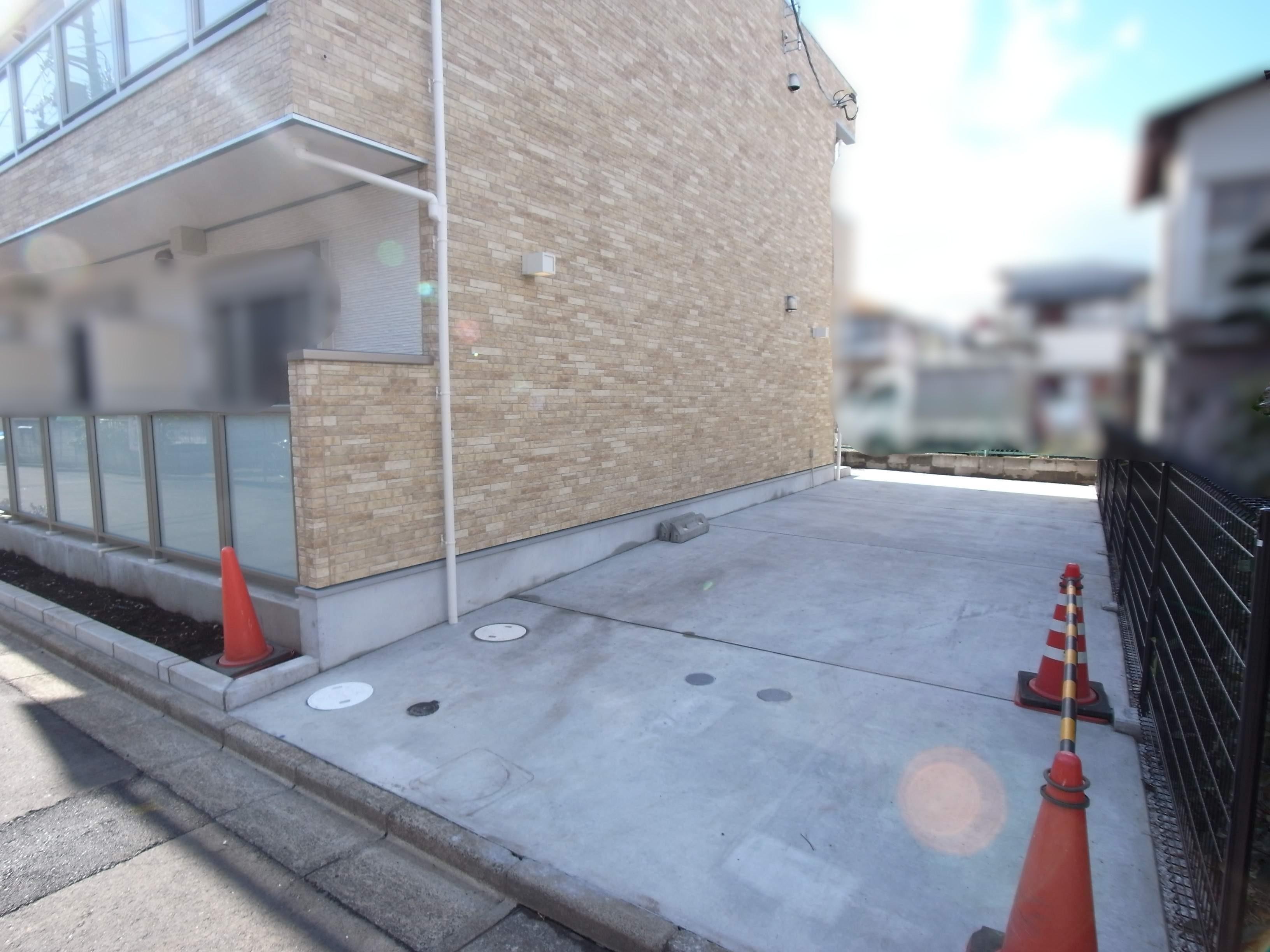 リブリ・玉川上水の外観・駐車場イメージ1枚目