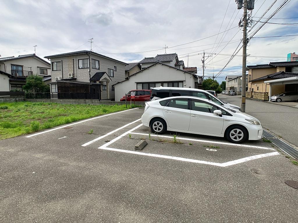 松村１丁目Ｔ駐車場の外観・駐車場イメージ2枚目