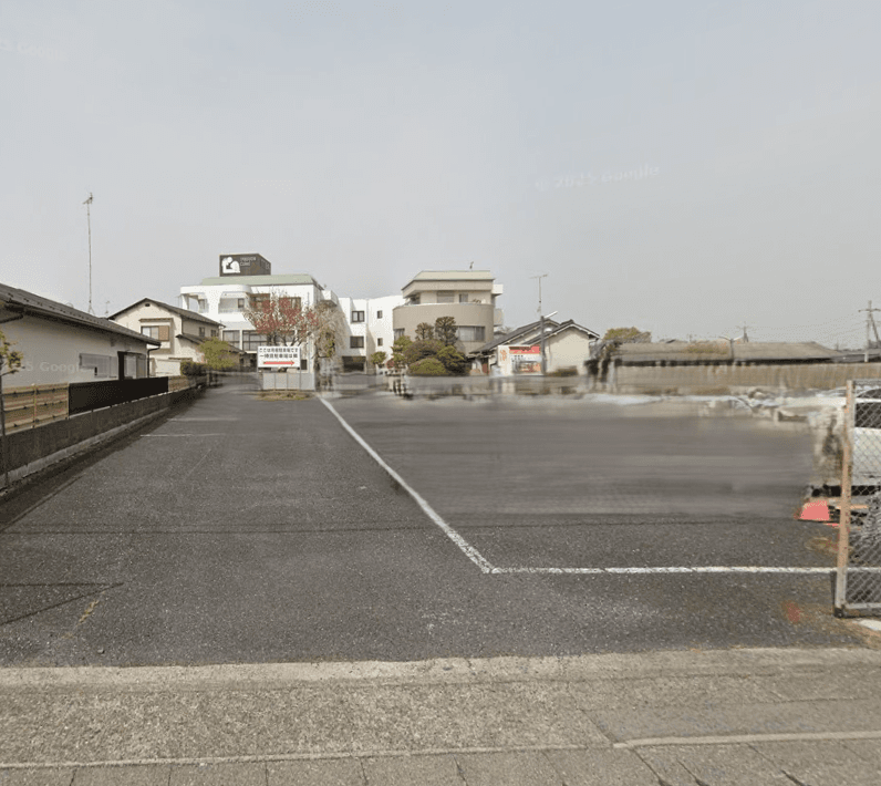 駅前月極駐車場の外観・駐車場イメージ2枚目