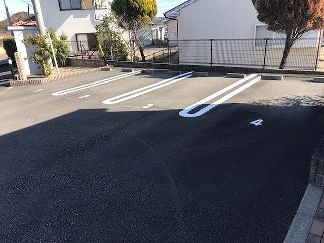 春(23563)の外観・駐車場イメージ1枚目