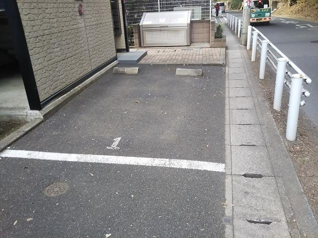 プラザ　ハルⅠ(31620)の外観・駐車場イメージ1枚目