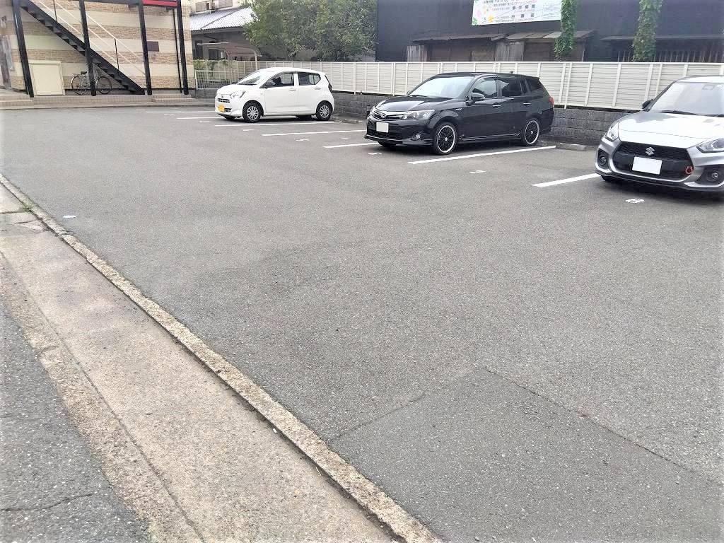 ＰＡＬＣＯＵＲＴ劉備(37358)の外観・駐車場イメージ1枚目