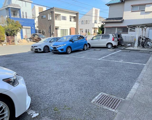 イーストハイツ(15059)の外観・駐車場イメージ1枚目