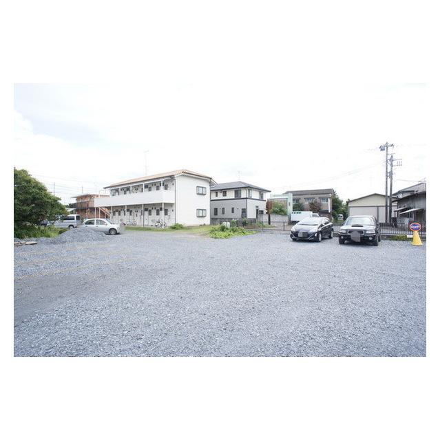 スズキハイツパーキングの外観・駐車場イメージ1枚目