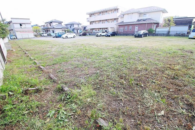 石渡駐車場の外観・駐車場イメージ2枚目