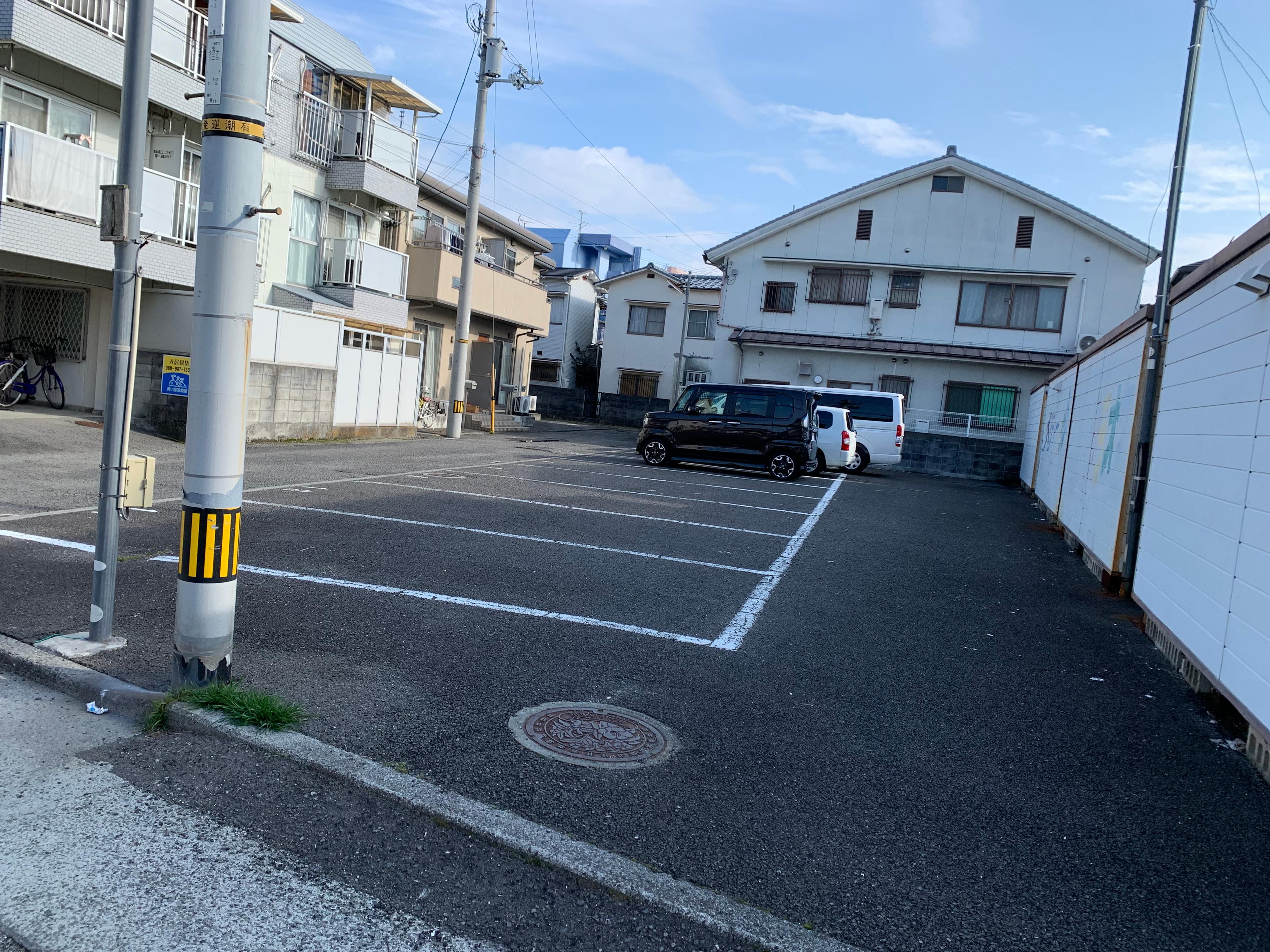 西川駐車場の外観・駐車場イメージ1枚目