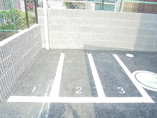 スカイコート世田谷代田橋の外観・駐車場イメージ2枚目