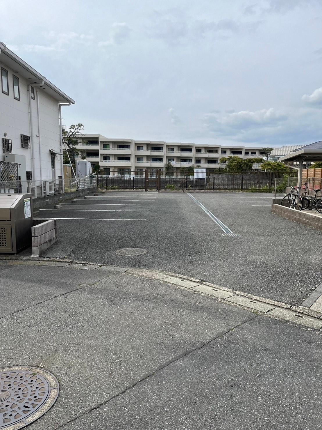 逗子桜山8丁目MC駐車場の外観・駐車場イメージ1枚目