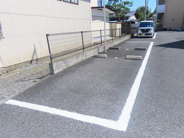 ＡＶＡＮＺＡＲＥ　Ｋ(23696)の外観・駐車場イメージ1枚目